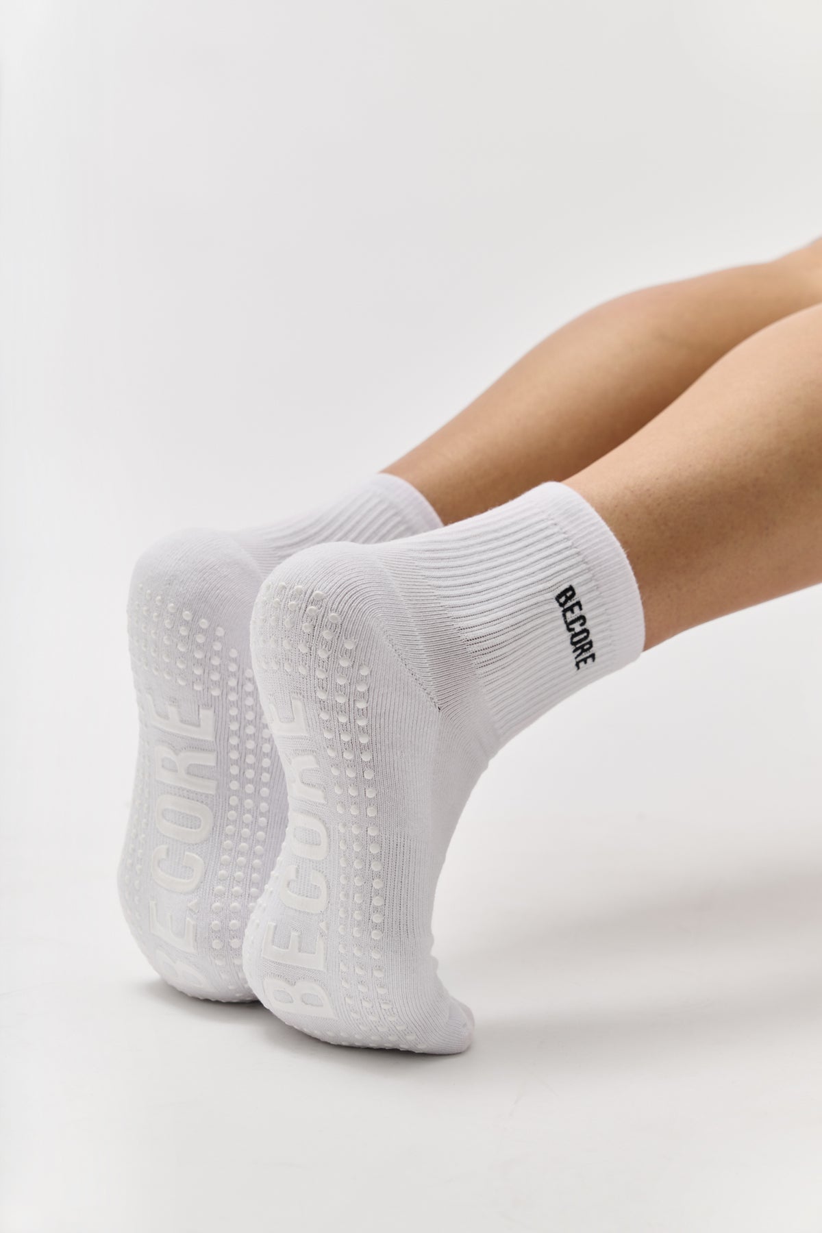 Half Crew Grip Socks
